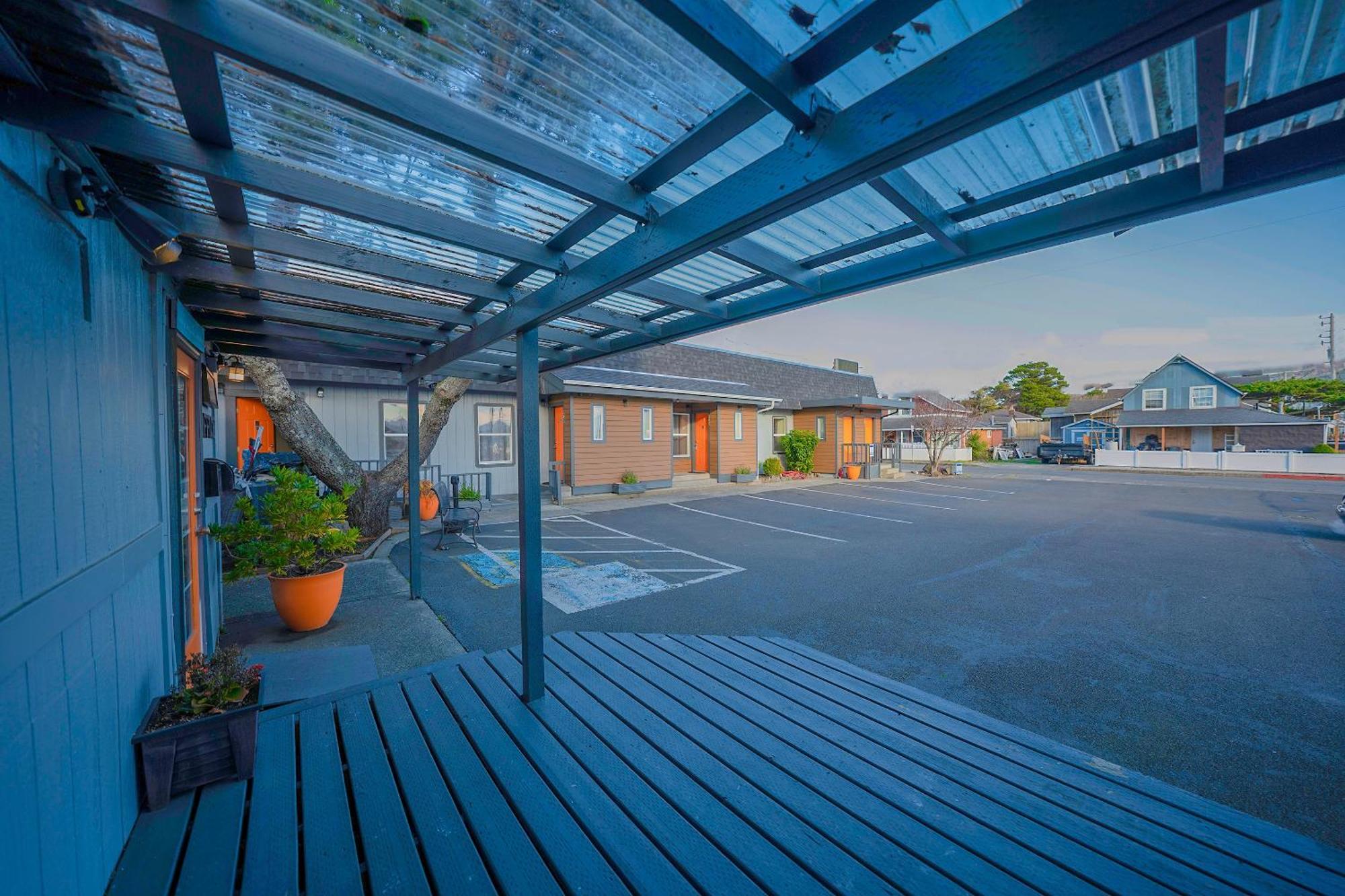 City Centre Motel By Oyo Seaside Exterior foto